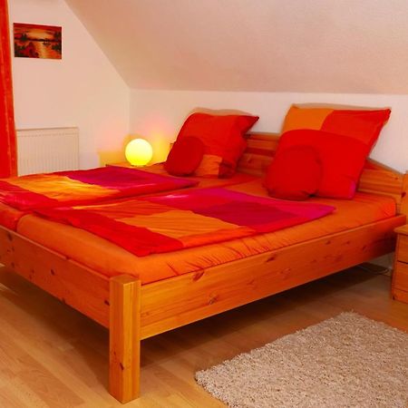 3 Schlafzimmer 8 Gaste Ruhig 110Qm Nahe Flughafen Нордерштедт Экстерьер фото