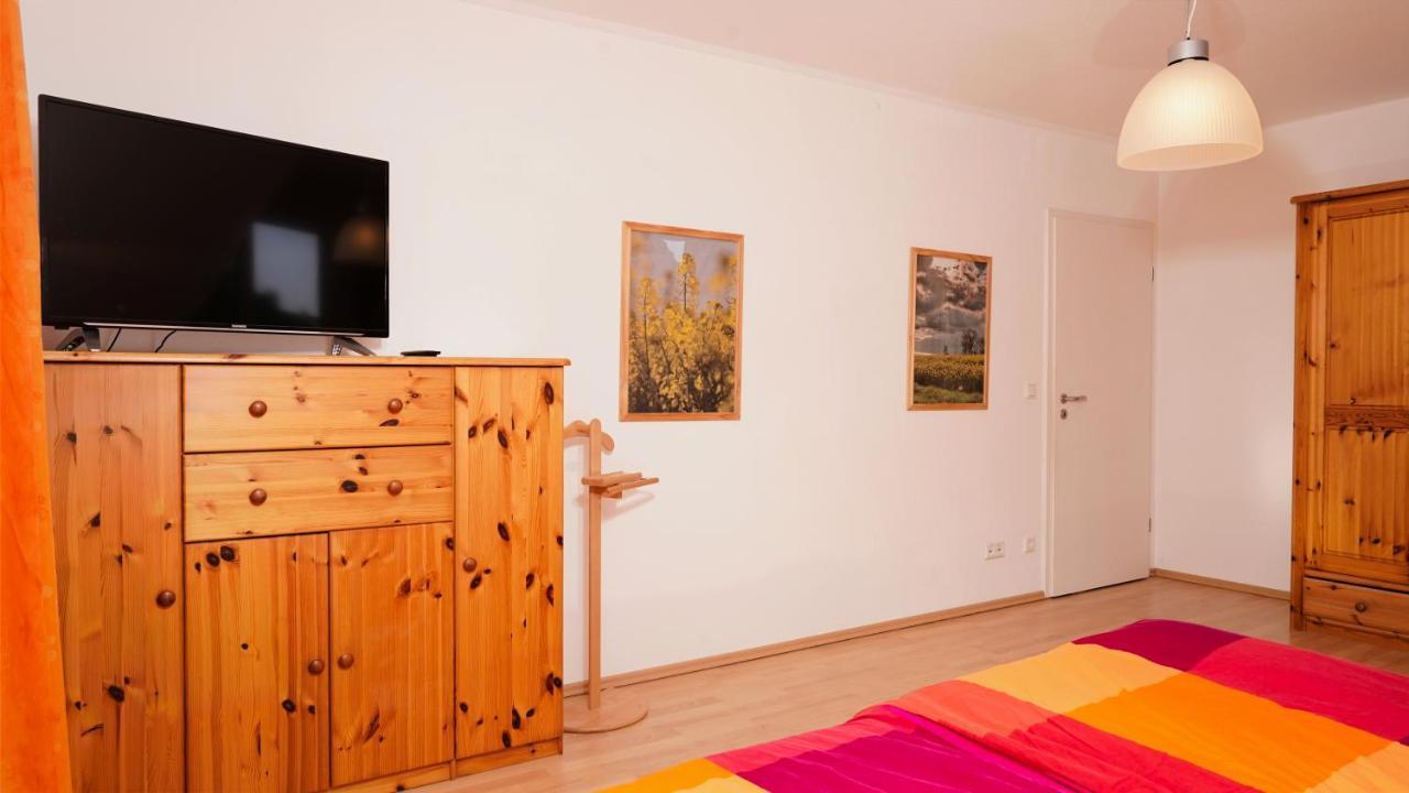 3 Schlafzimmer 8 Gaste Ruhig 110Qm Nahe Flughafen Нордерштедт Экстерьер фото